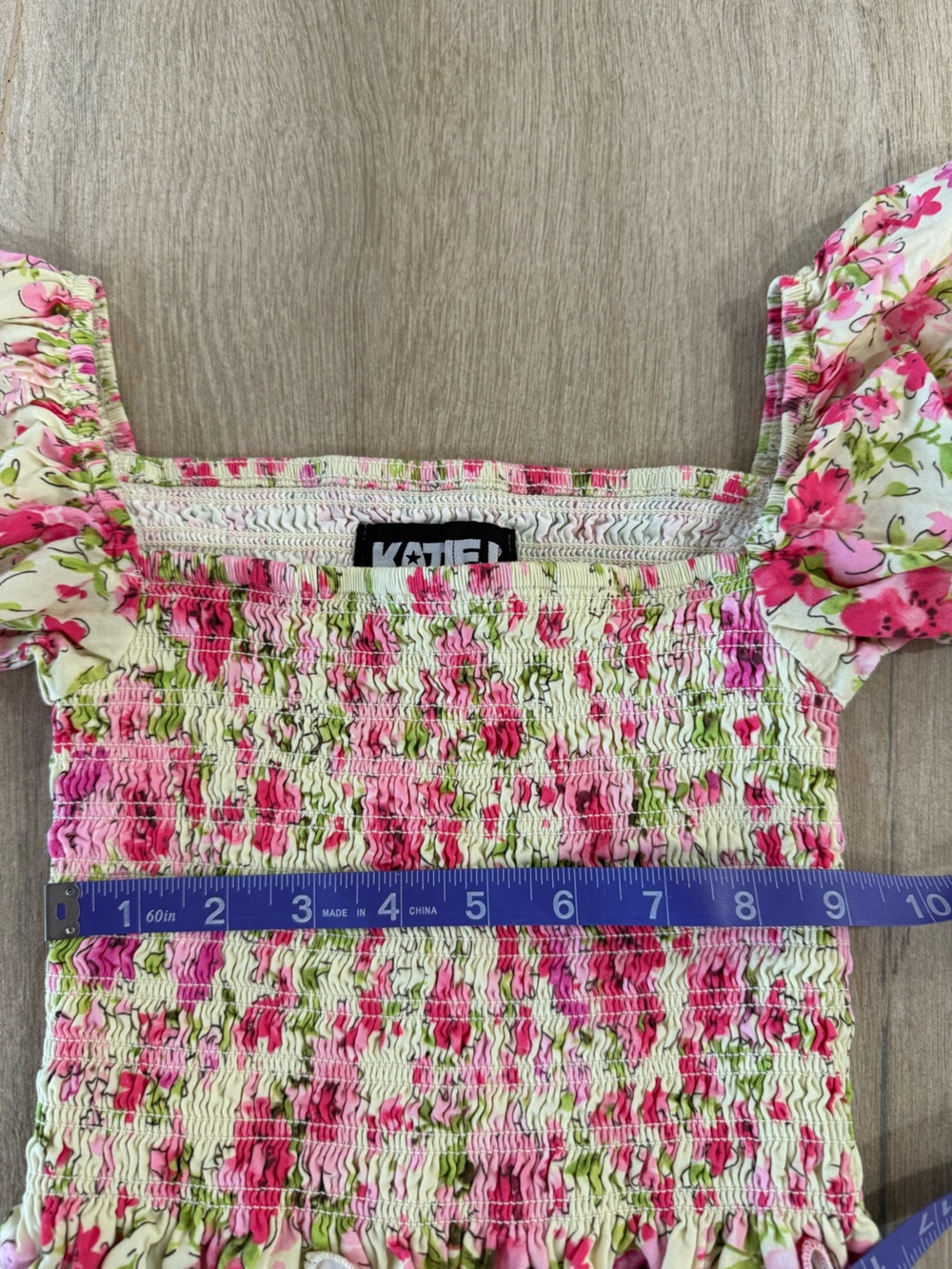 Katie J NYC Pink Floral Smocked Puff Sleeve Top Skirt Set L Bloomingdales - Picture 5 of 11